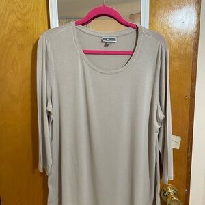 Set of two long sleeve JM Collection ladies shirts. Size large.